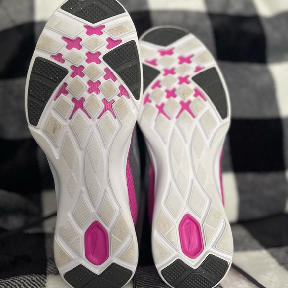 Nike in-season Tr 6 size 8 - Picture 8 of 9